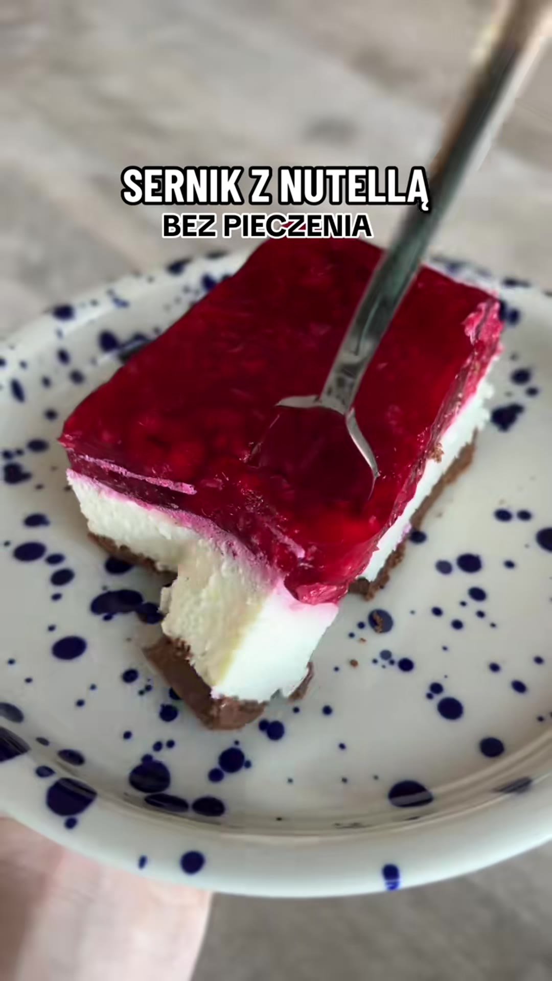 Sernik z Nutellą bez pieczenia