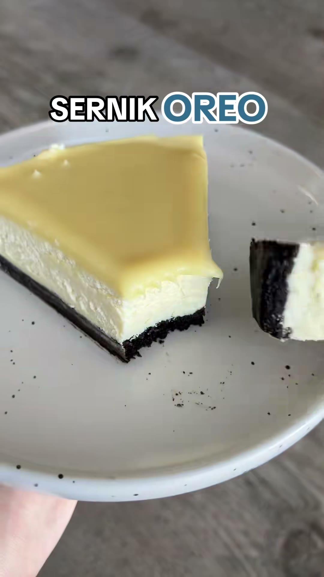 Zdjęcie poglądowe dla Sernik Oreo