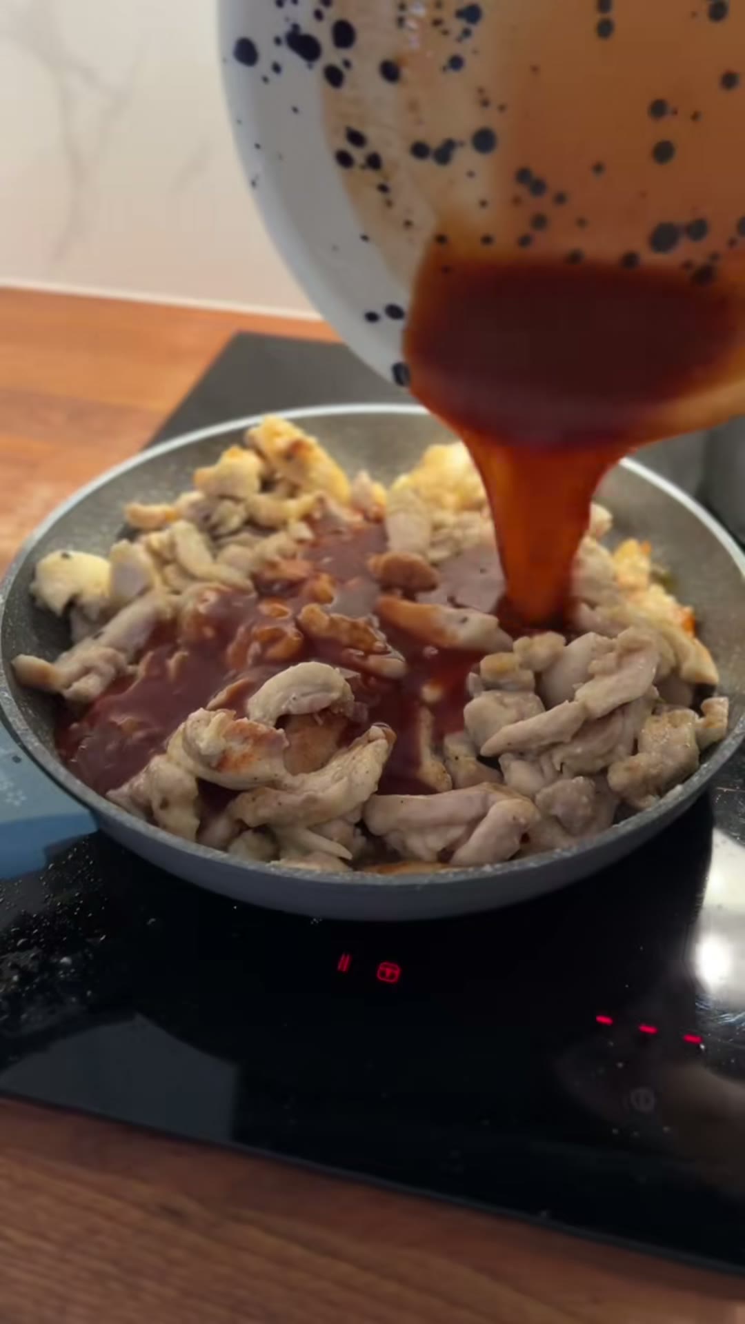 Dodaj sos